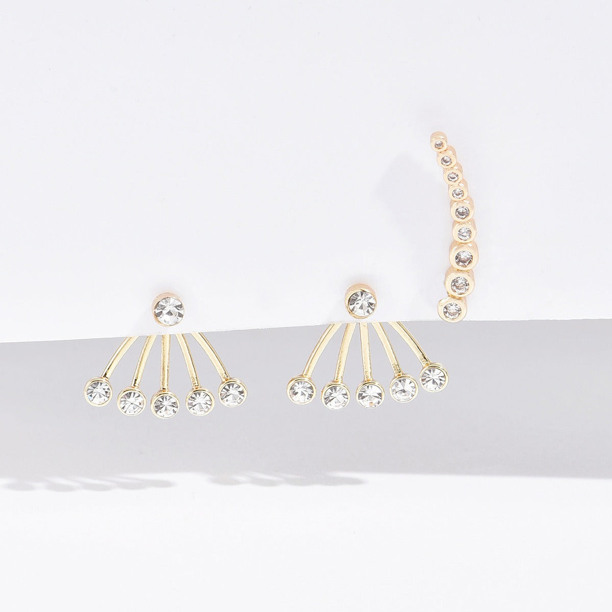 Hot selling new style, simple and luxurious, multi-layer gradient rhinestone ear clip, fashionable and cool style, stacked earrings and earrings